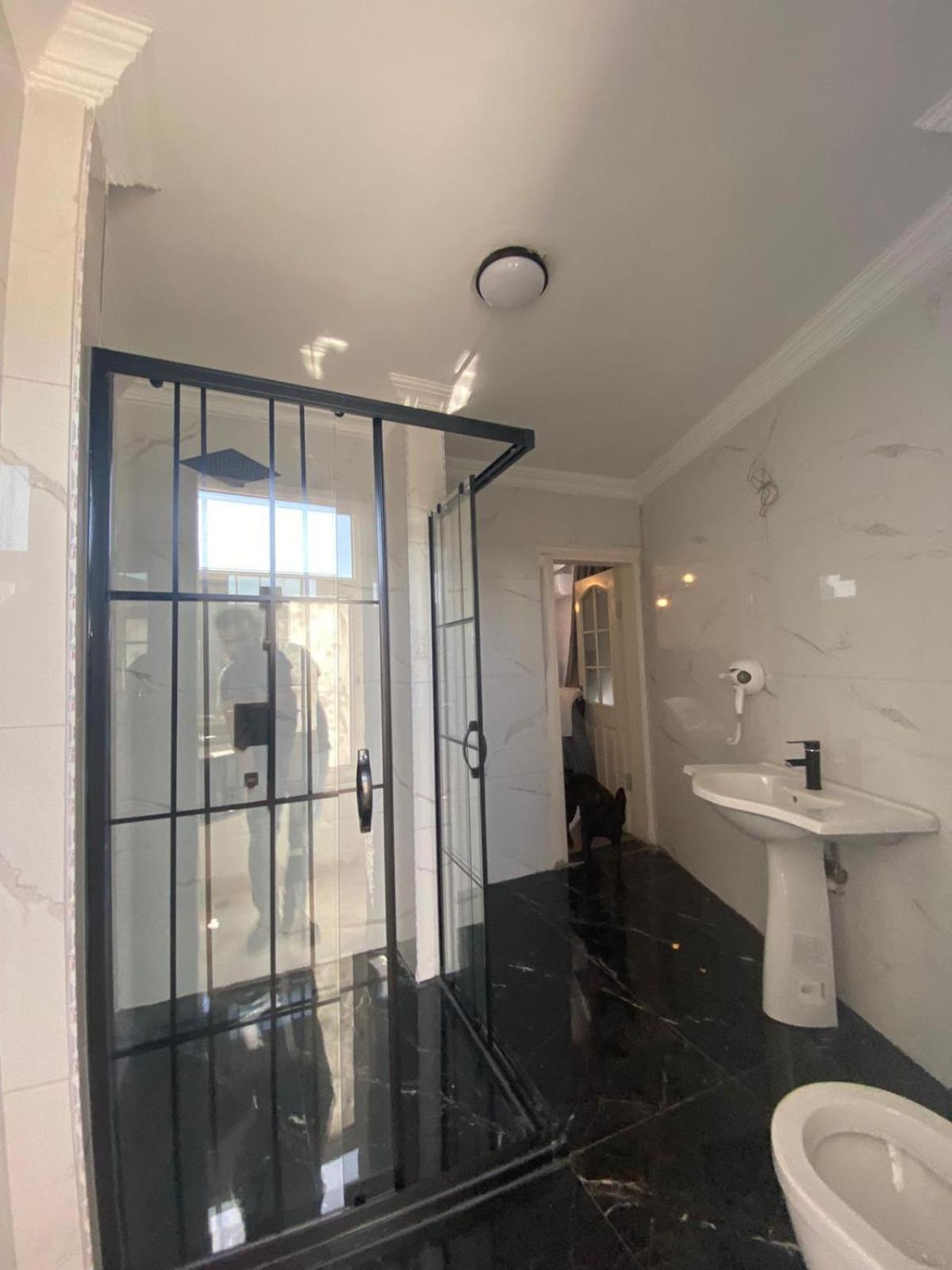 Ramo'S By Ramo Apartment Istanbul Ngoại thất bức ảnh